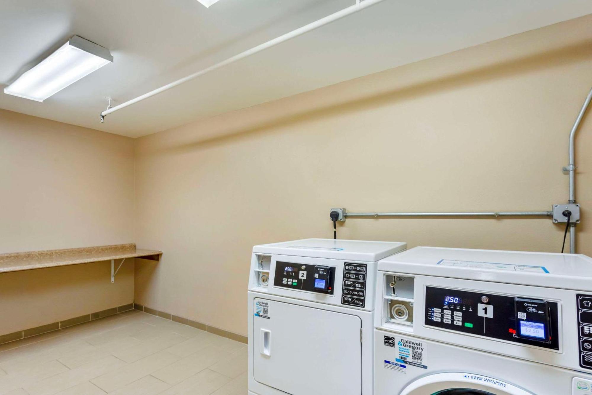 Comfort Inn & Suites Carneys Point Zewnętrze zdjęcie