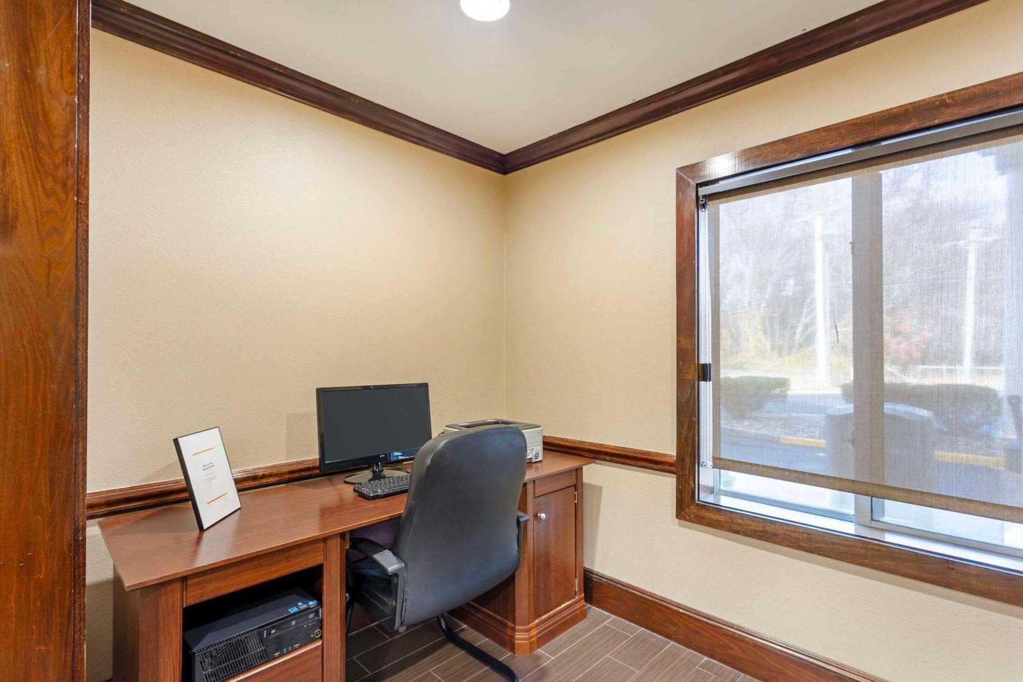 Comfort Inn & Suites Carneys Point Zewnętrze zdjęcie